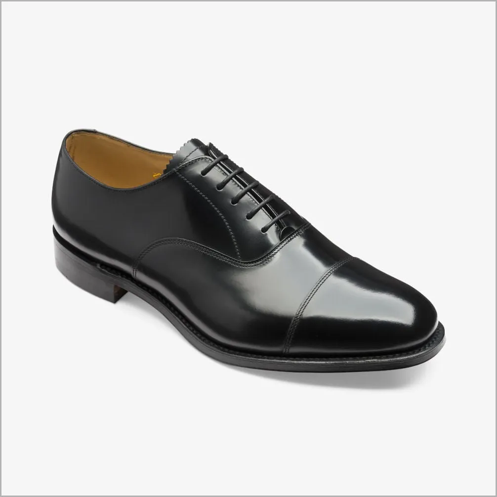Loake 747 Black Classic Toe Cap@